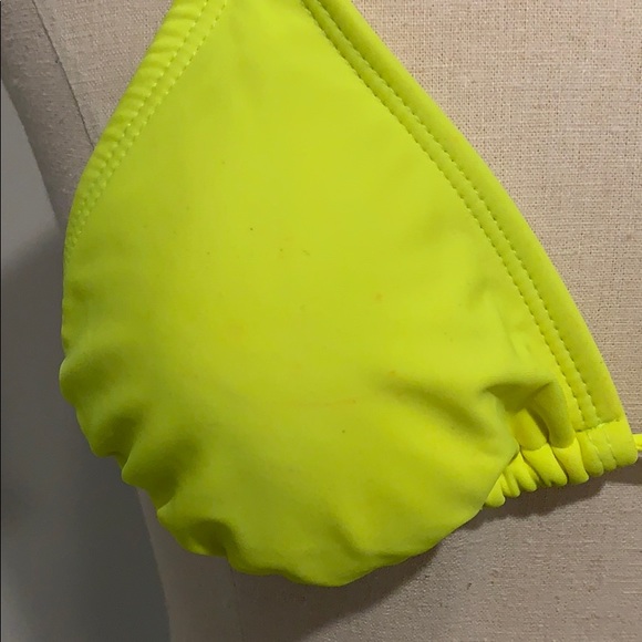 Triangle Bikini - Picture 3 of 3